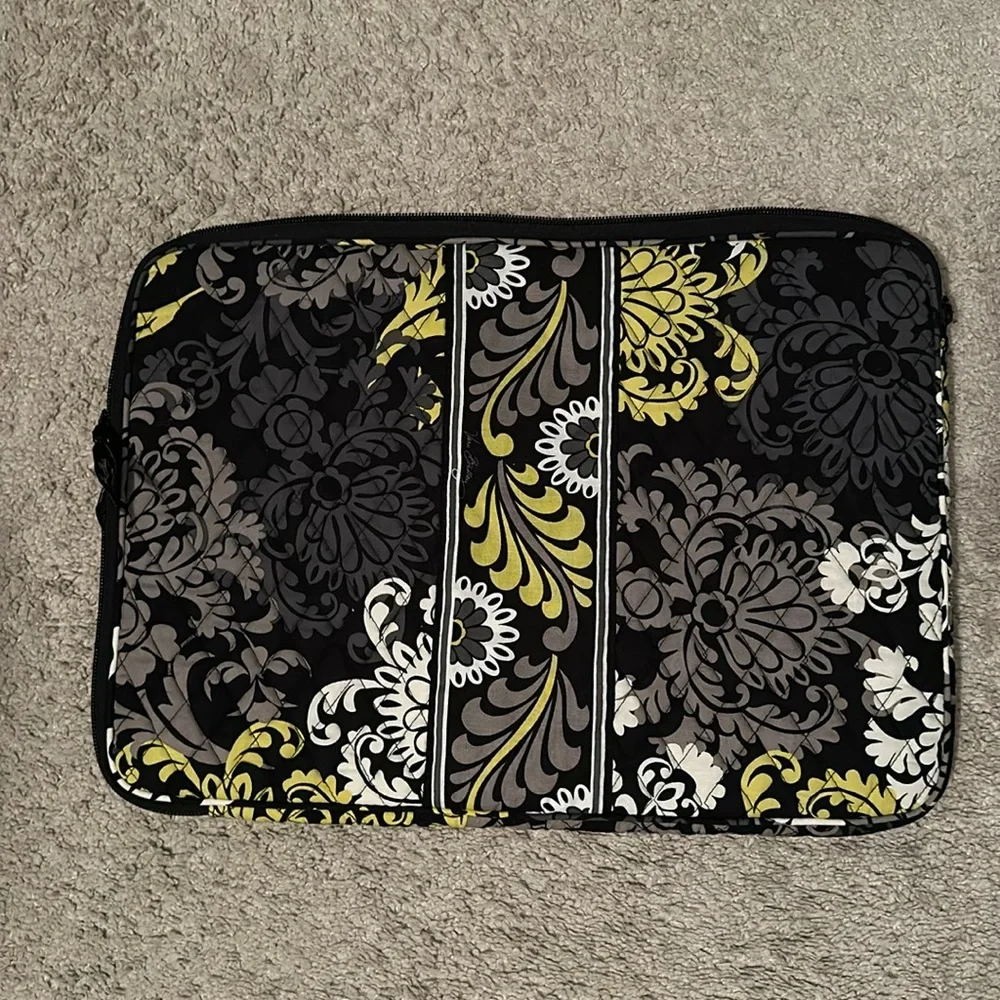 Vera Bradley laptop sleeve